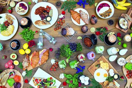 Top 5 Restaurants for Family Breakfast in Dubai